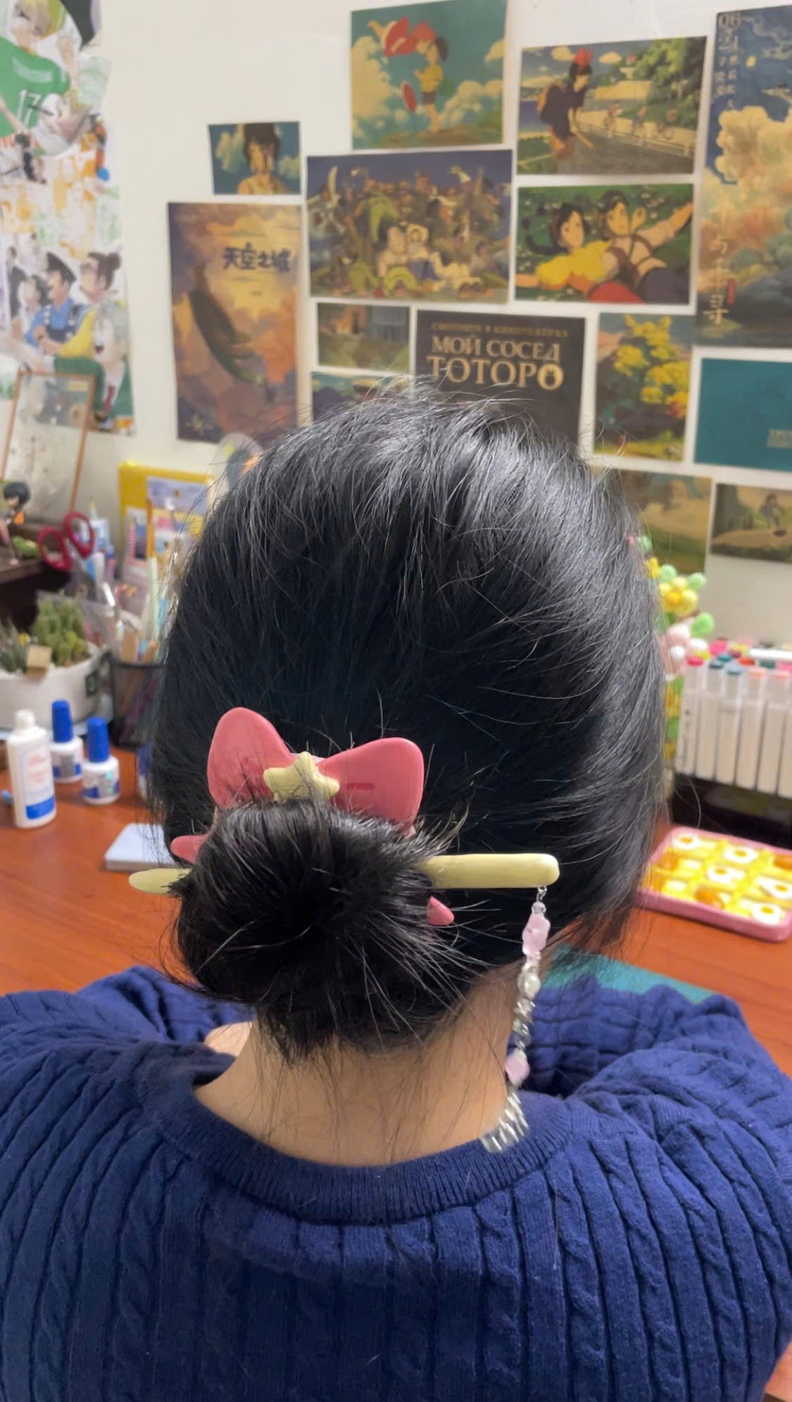 Star & Bow Clay Hair Brooch