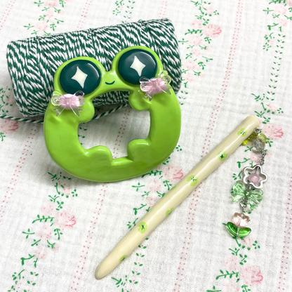 Froggie Clay Hair Brooch