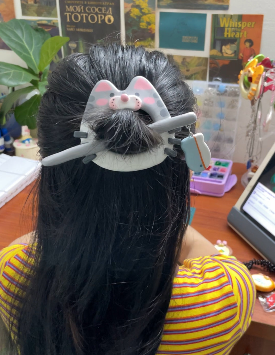 Grey Kitten Clay Hair Brooch